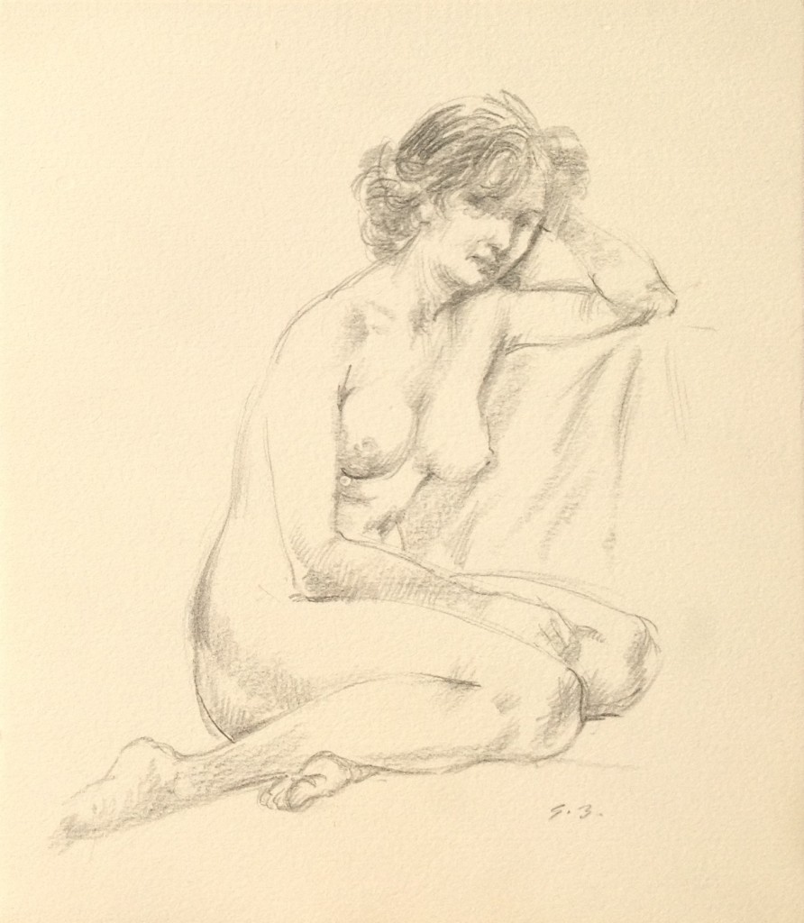 Donna in posa, ritratto di donna nuda seduta in terra di Gigi Busato, disegno a matita su carta bianco e nero. Collezione di famiglia